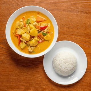 (T) Pineapple Curry 🌶️