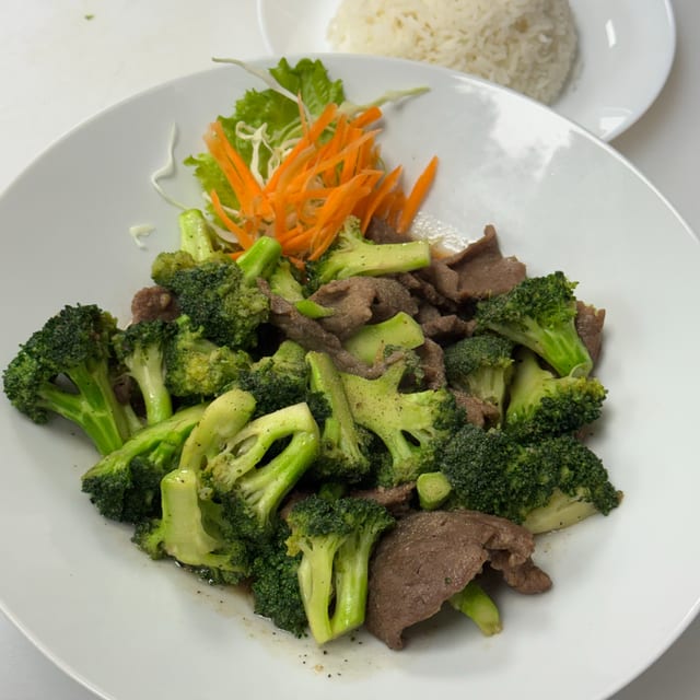 Stir Fried Broccoli.