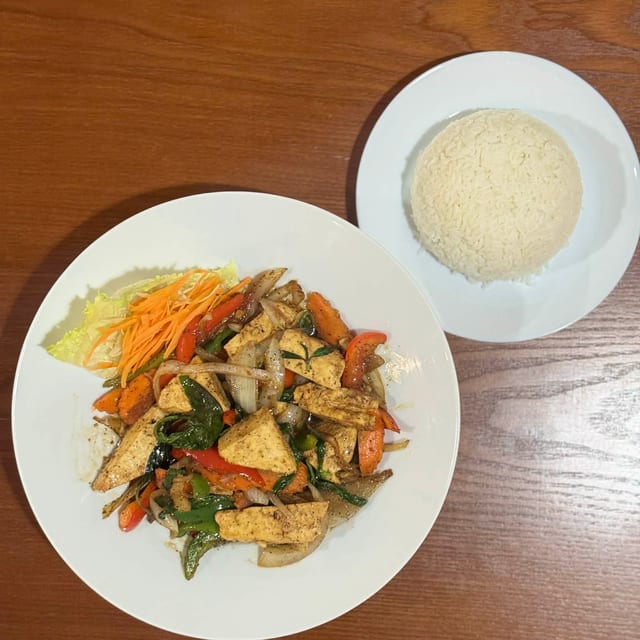 Pad Basil Sauce.